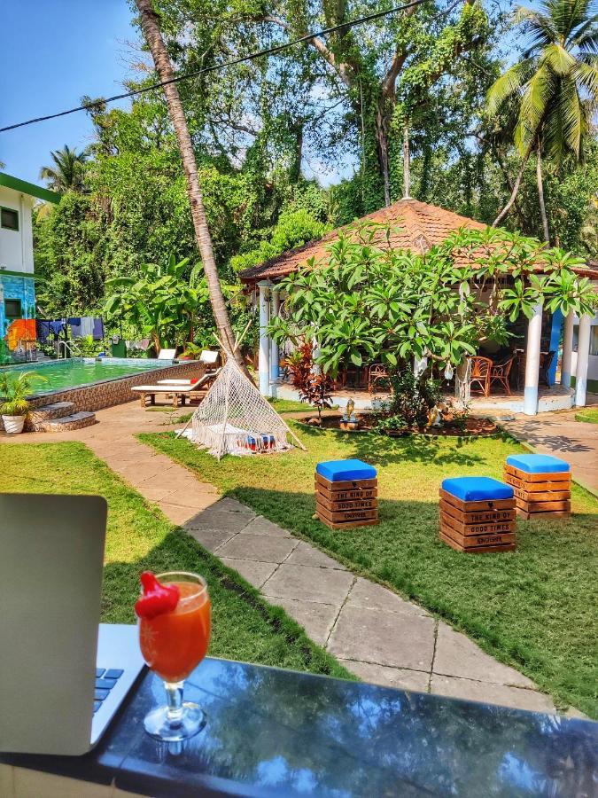 Heaven Goa Guesthouse Бенаулим Экстерьер фото