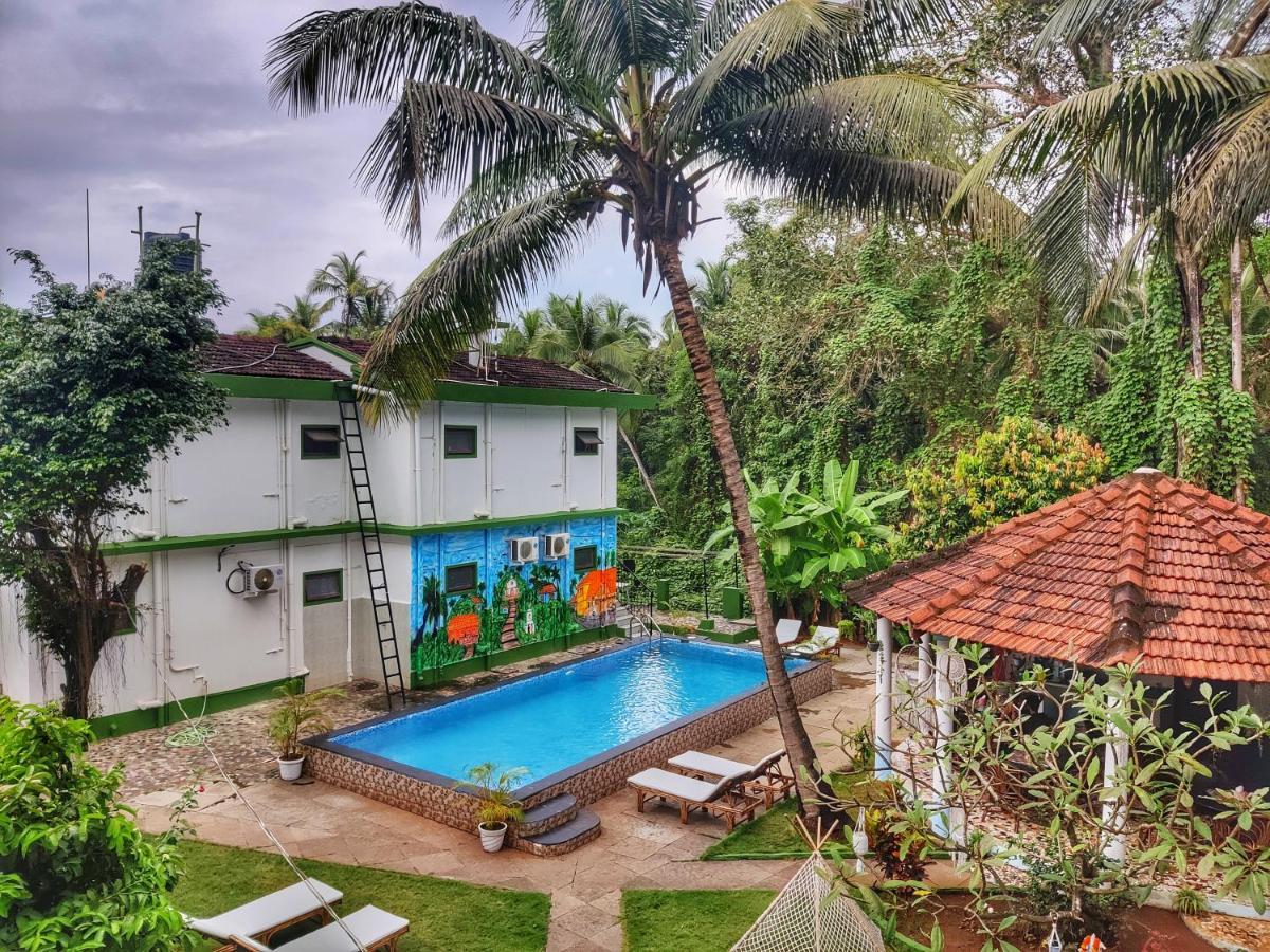 Heaven Goa Guesthouse Бенаулим Экстерьер фото