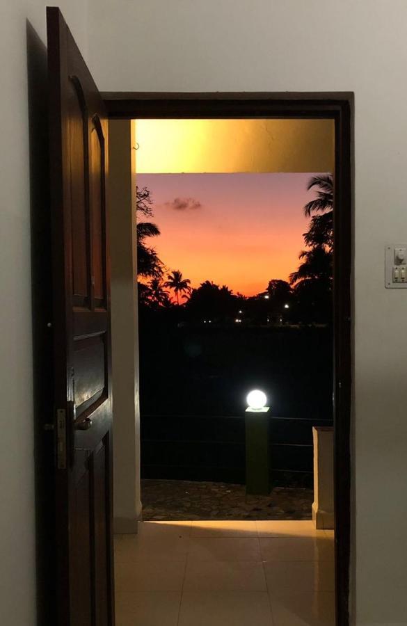 Heaven Goa Guesthouse Бенаулим Экстерьер фото